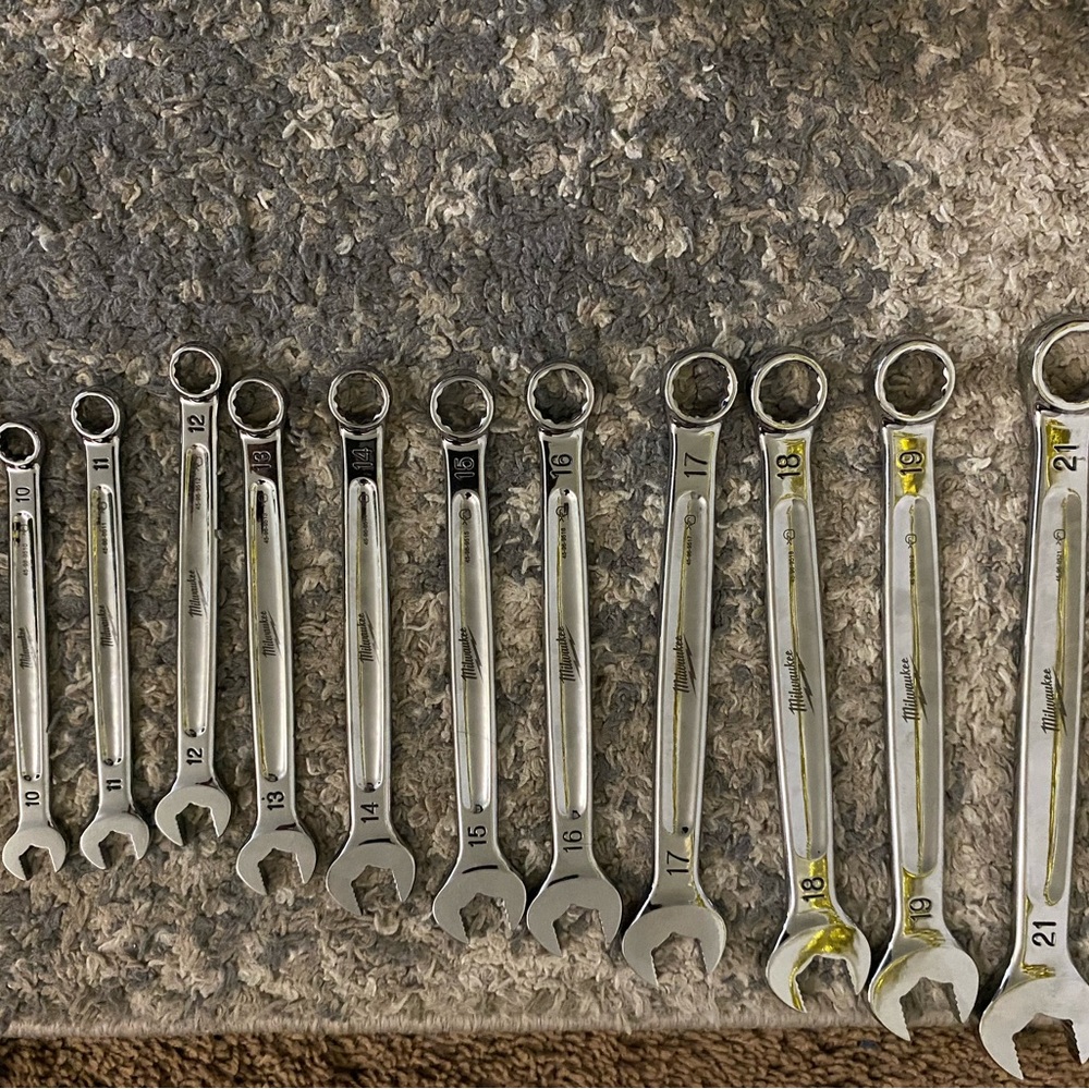 Milwaukee Metric Wrench Set